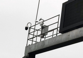 高速公路能見度監(jiān)測儀